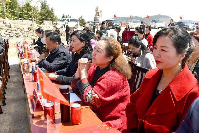 选华为Mate 60系列,还是等华为P70系列?看完相关爆料就懂了